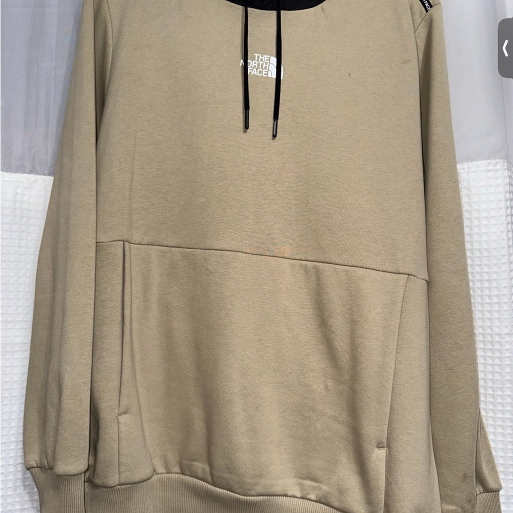 The North Face Men's Tan Sweater